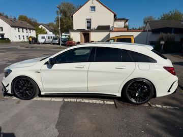 صورة 3 لـ 2016 Mercedes-BENZ CLA AMG