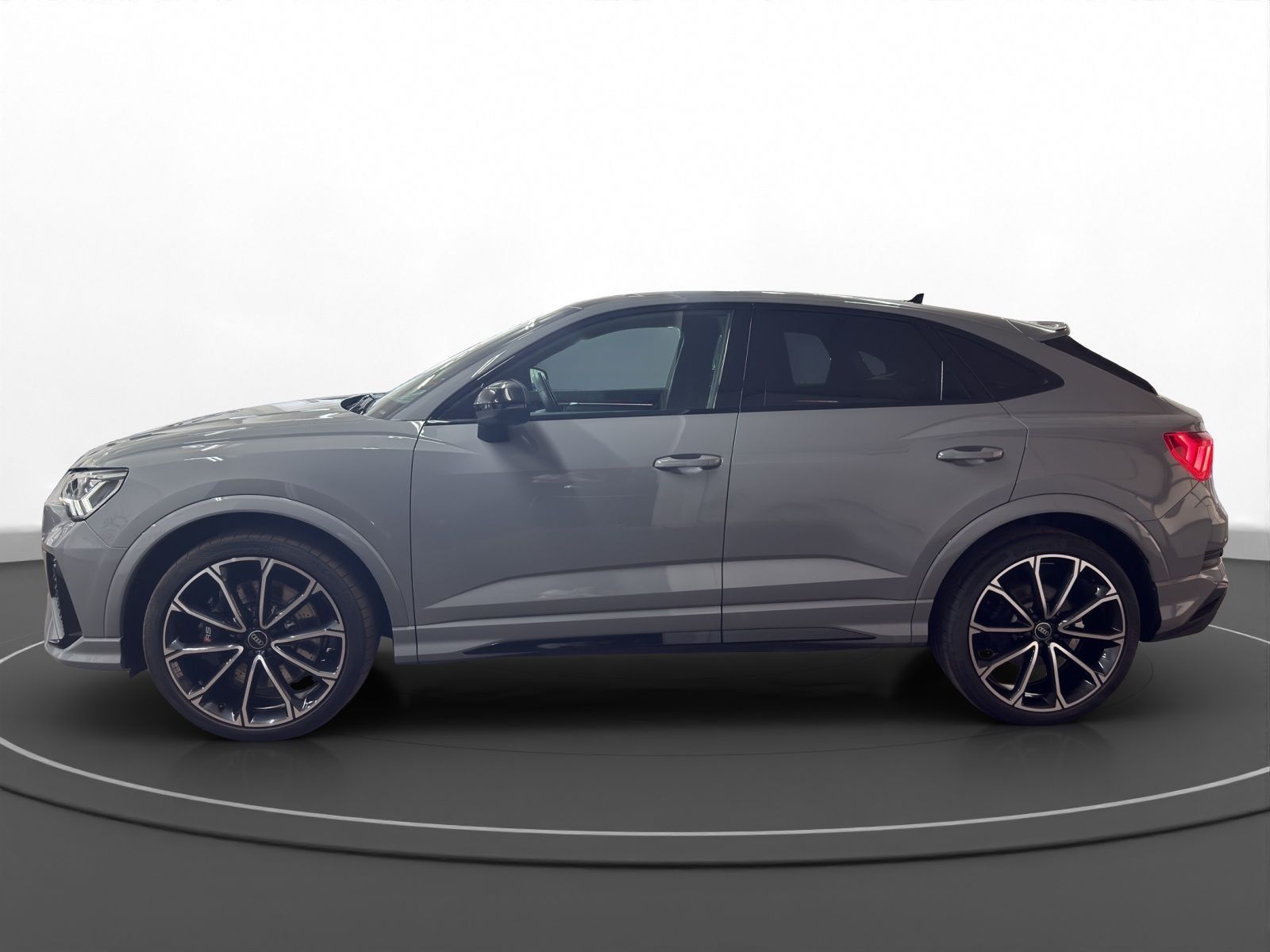 Audi RSQ3 - Bild 6