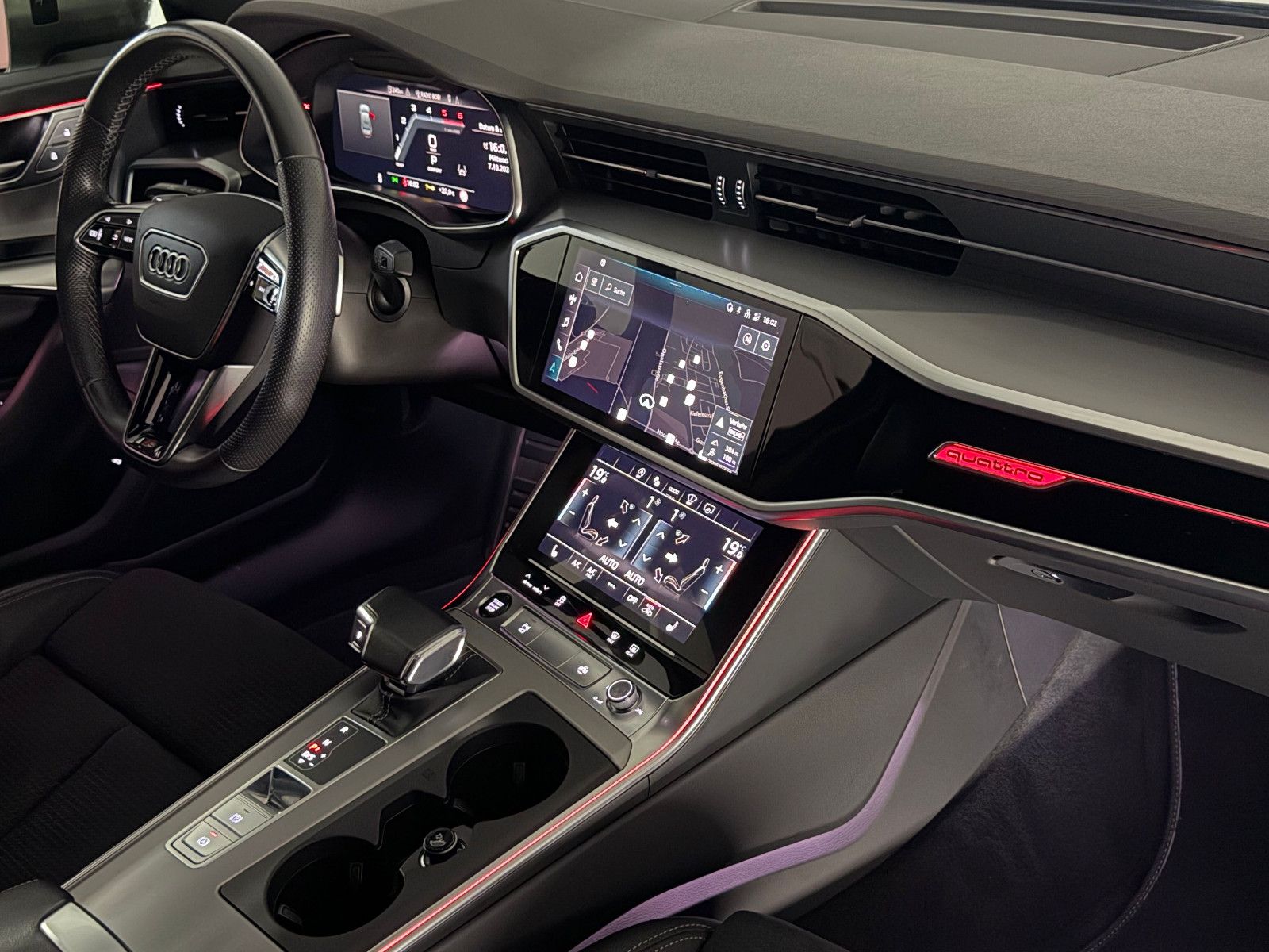 Fahrzeugabbildung Audi A6 Lim. 50 TDI Quattro S-LINE SPORT/HuD/ACC/PANO