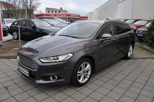 Ford Mondeo Turnier Titanium PANO LED DAB Kamera