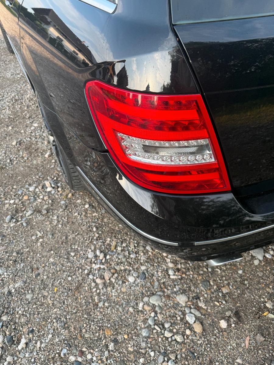 Mercedes-Benz C220 2011 — photo 6