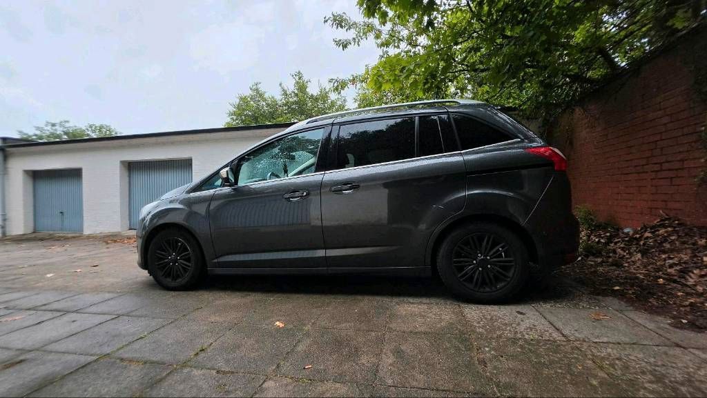 Image of Ford Grand C-Max