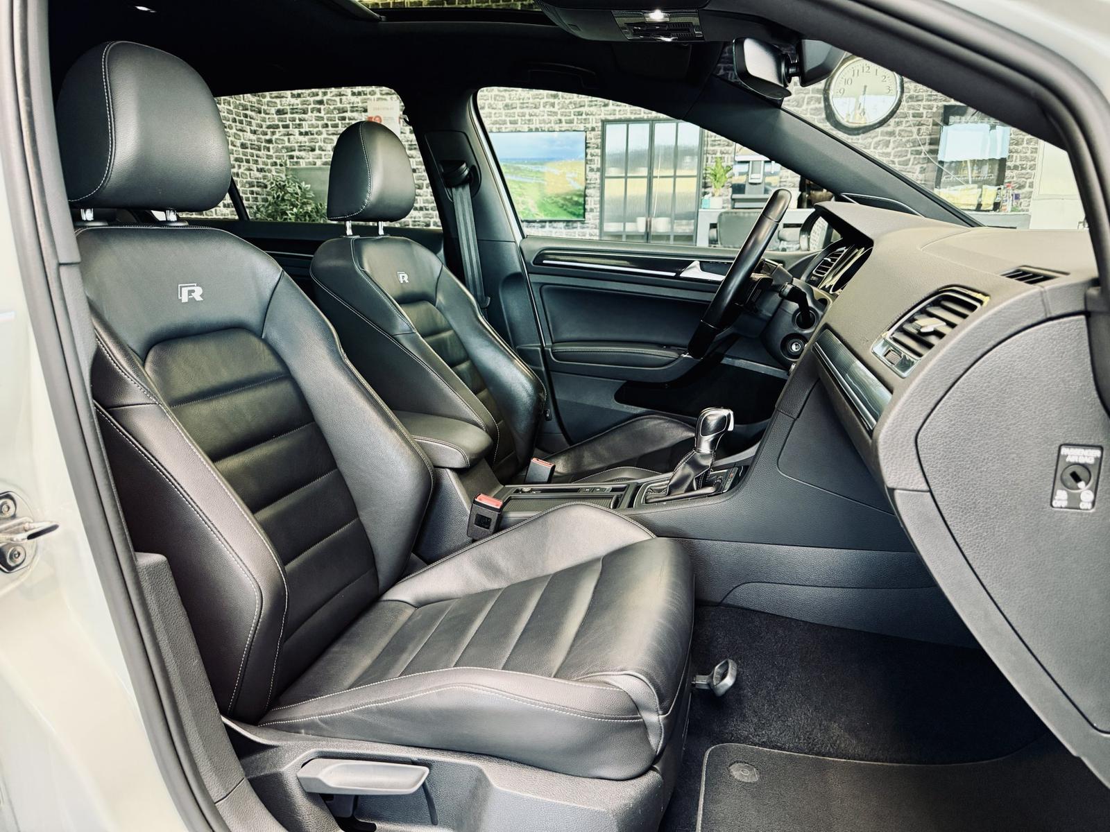Volkswagen Golf VII R 4Motion|PANO|KAMERA|ACC|SPUR*