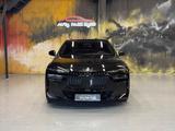 BMW 740d xDrive M Sport~PANO SKY~B&W DIAMOND~HUD~ - : Limousine, Diamond
