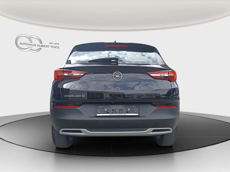 Fahrzeugabbildung Opel Grandland X 1.2 Turbo Innovation Aut.