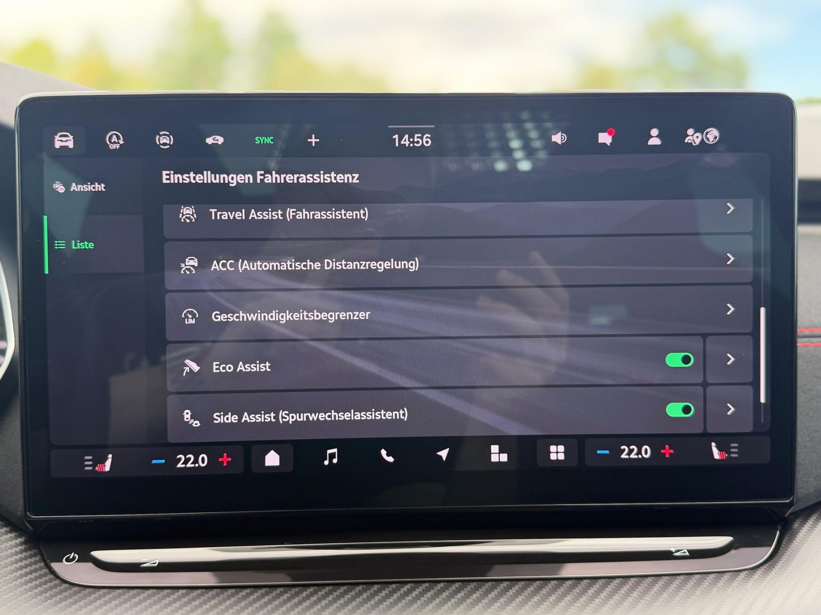 Fahrzeugabbildung SKODA Octavia 2.0 TSI 195 kW RS PANO*MATRIX*AHK*CANTON