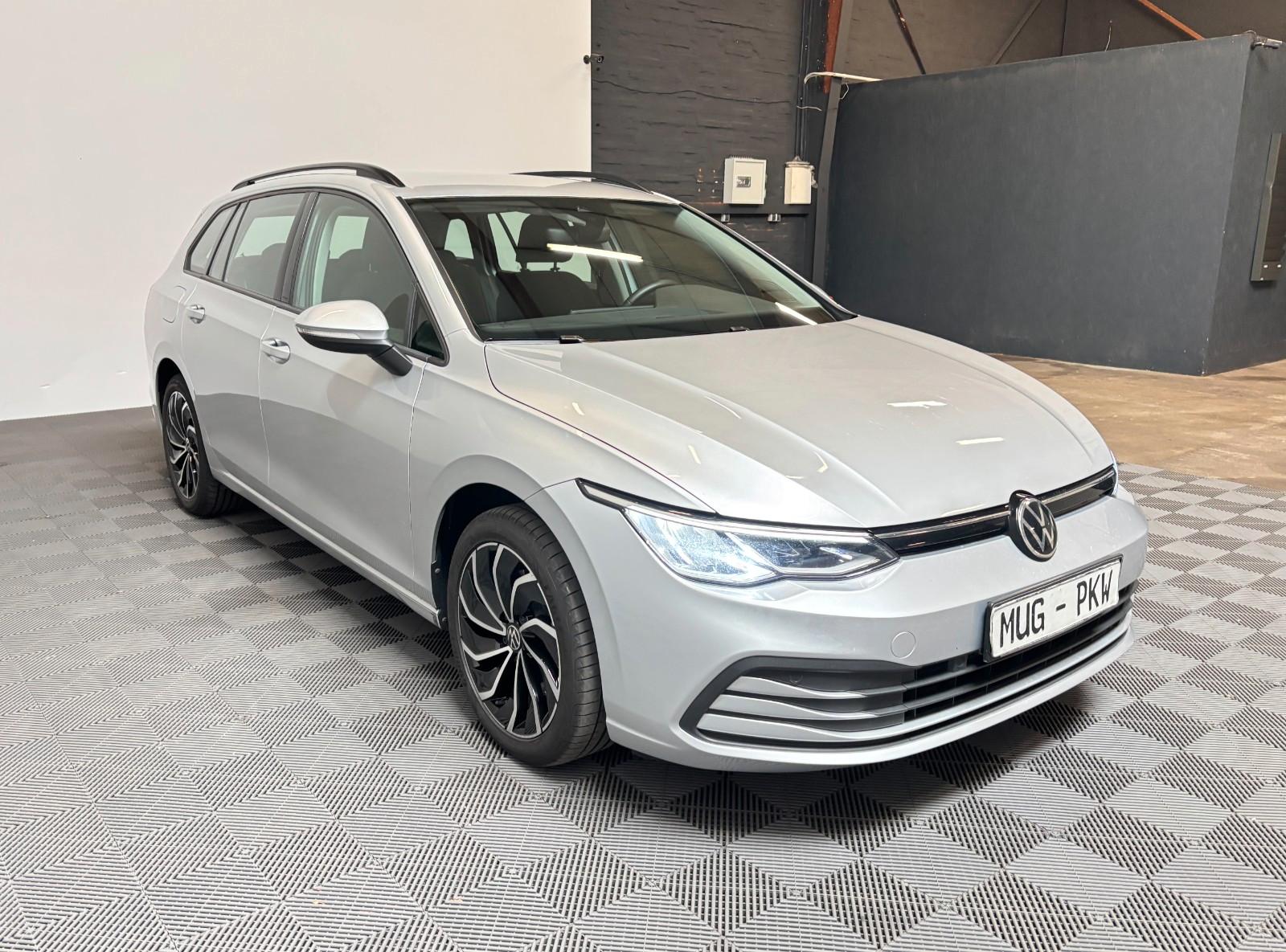 Volkswagen Golf VIII Variant Life 2.0 TDI*AHK-LED-ACC*