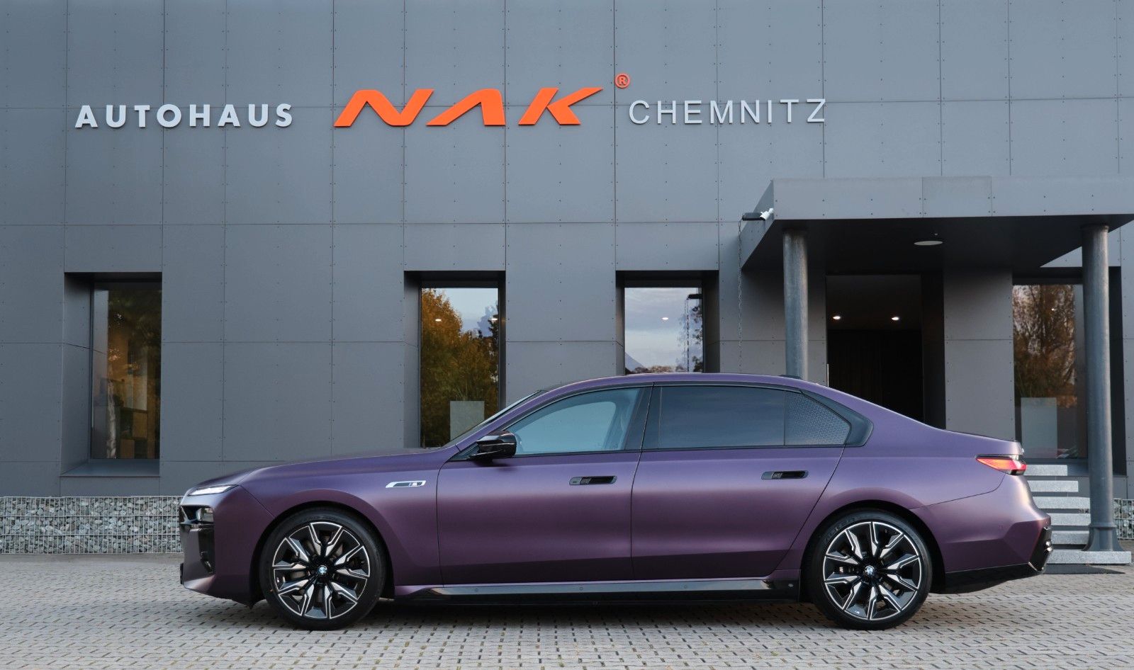 BMW i7 xDrive M70 Individual Executive Lounge Fond imagem 3