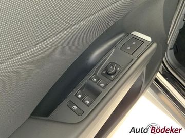 Volkswagen T-Roc Life 1.5 l eTSI OPF 85 kW (116 PS) Navi