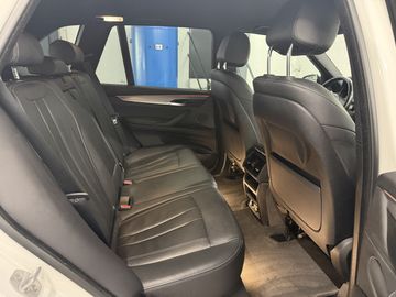 BMW X5 - 12