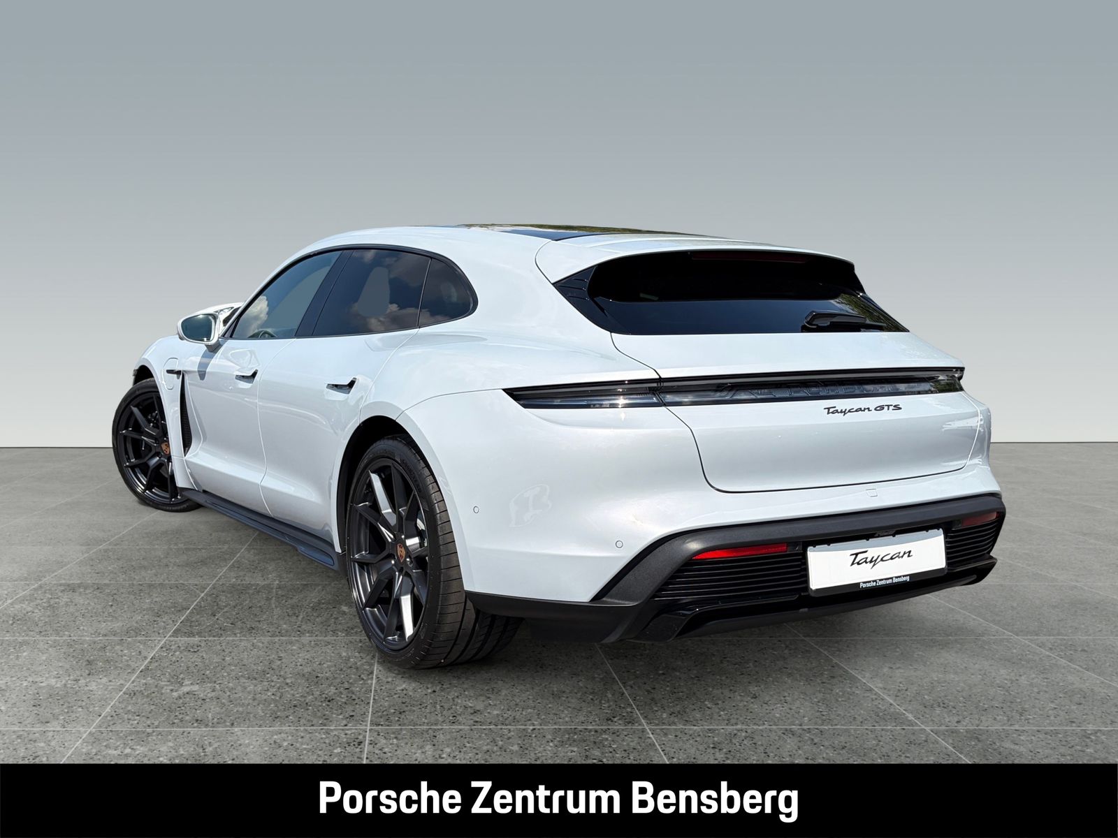 Porsche Taycan GTS Sport Turismo imagem 3