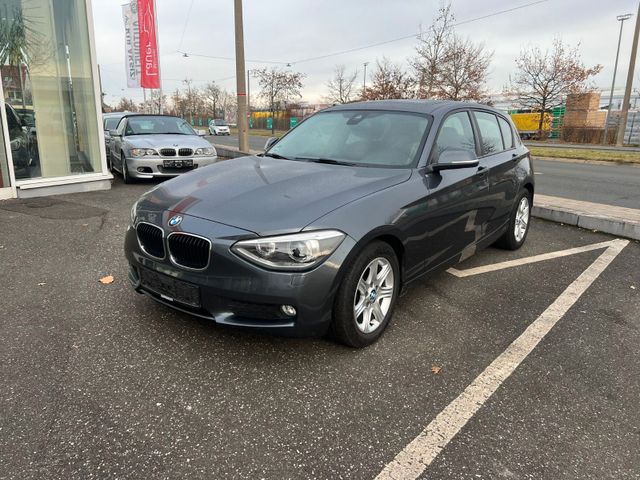 BMW 116i/NAVI/XENON/ALU/SCHIEBEDACH/PDC