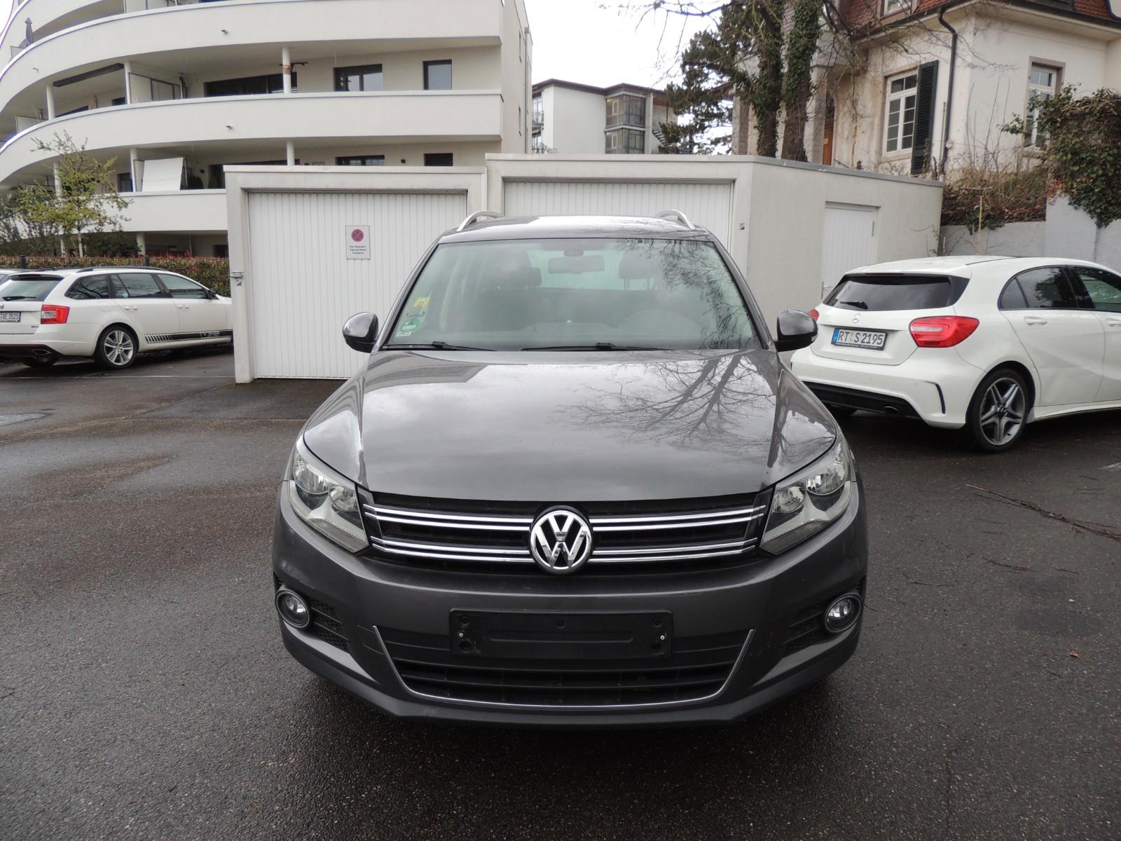 Volkswagen Tiguan Sport & Style 4Motion*NAVI*DSG