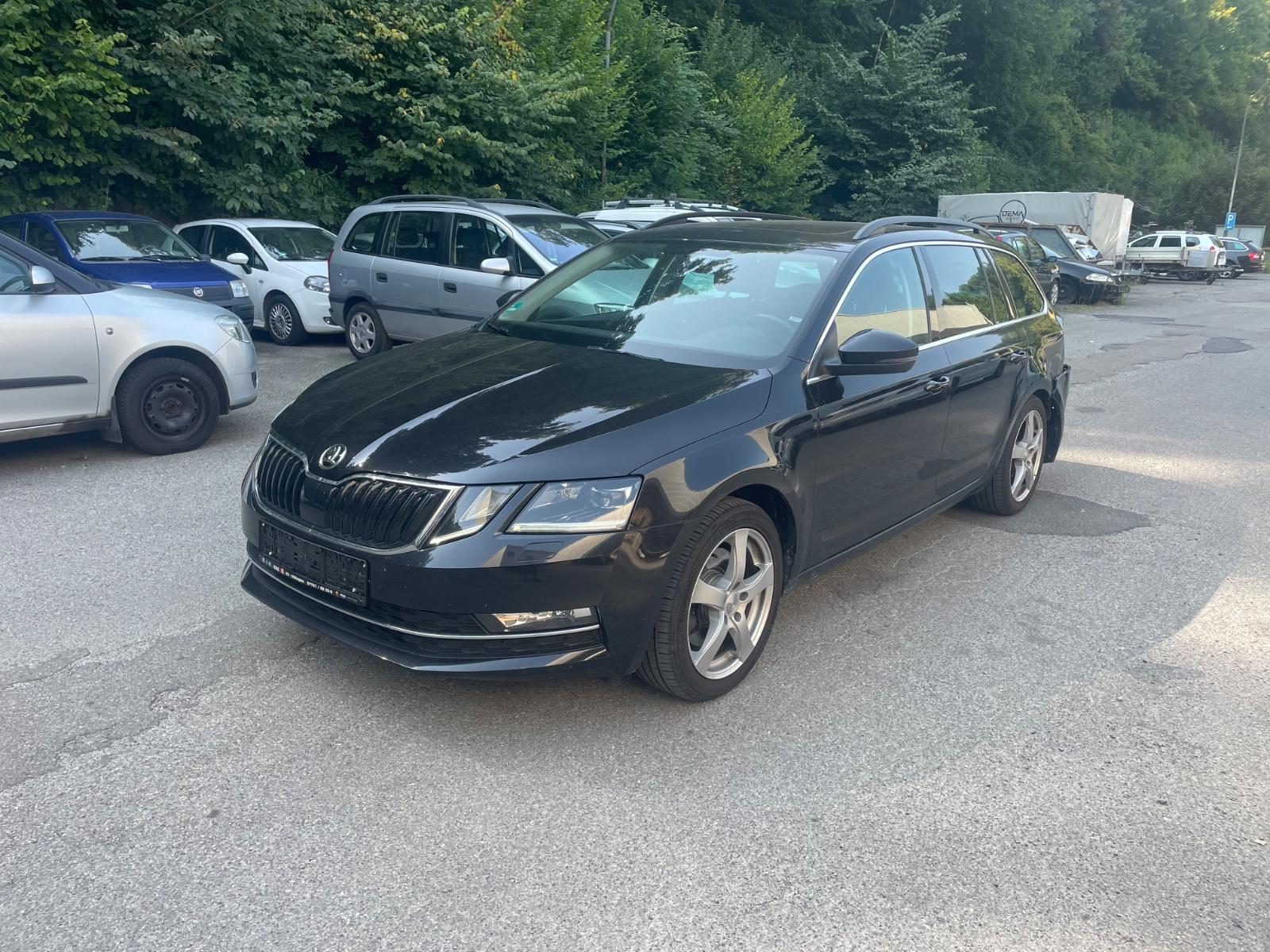 Skoda Octavia Style 1,8 TSI Pano Navi Aut. Fahrbereit