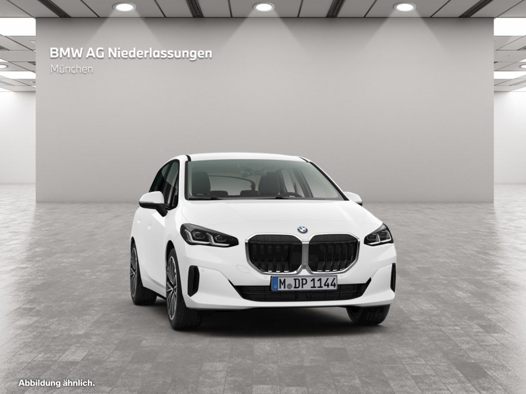 BMW 220 Active Tourer - Bild 12