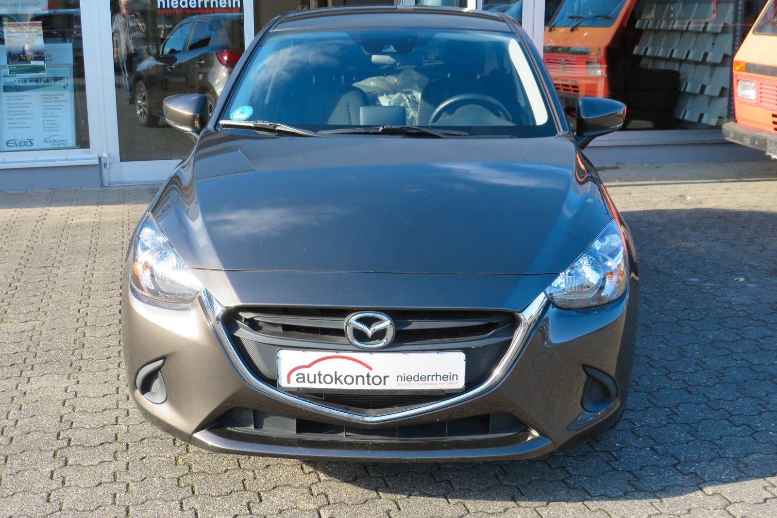 Fahrzeugabbildung Mazda KIZOKU KLIMA TELVOR PDC ALU SITZHEIZUNG u.v.m.