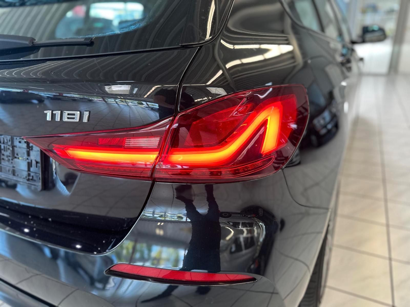BMW 118 1 Limousine 118i LED Navi HeadUp Sport Line, миниатюра 9