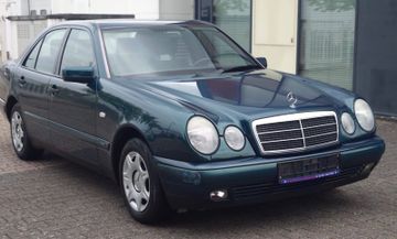 Mercedes E 230 - 3