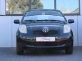 Toyota Yaris Luna 1,3-l-VVT-i - Toyota Yaris: Luna
