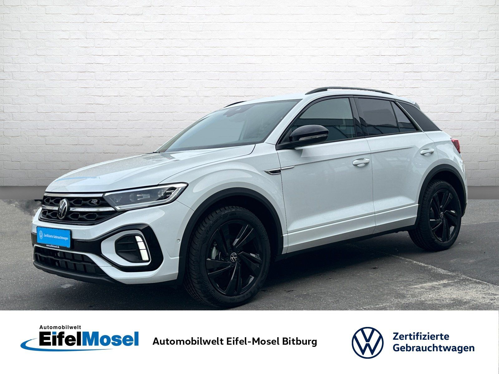 Volkswagen T-Roc R-Line 1.5 l TSI OPF DSG ACC RearView Navi foto 1