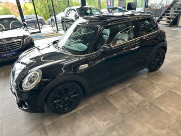 MYAUTOCENTER – Gebraucht- und Jahreswagen mit Werkstattservice in Pfaffenhofen MINI COOPER_SD *PANO*TEMPO*PDC*2-ZONEN*SPORT*