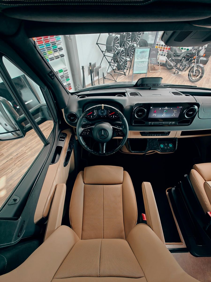 Fahrzeugabbildung HYMER / ERIBA / HYMERCAR VENTURE S 4x4² SANSIBAR LTD. by palmo