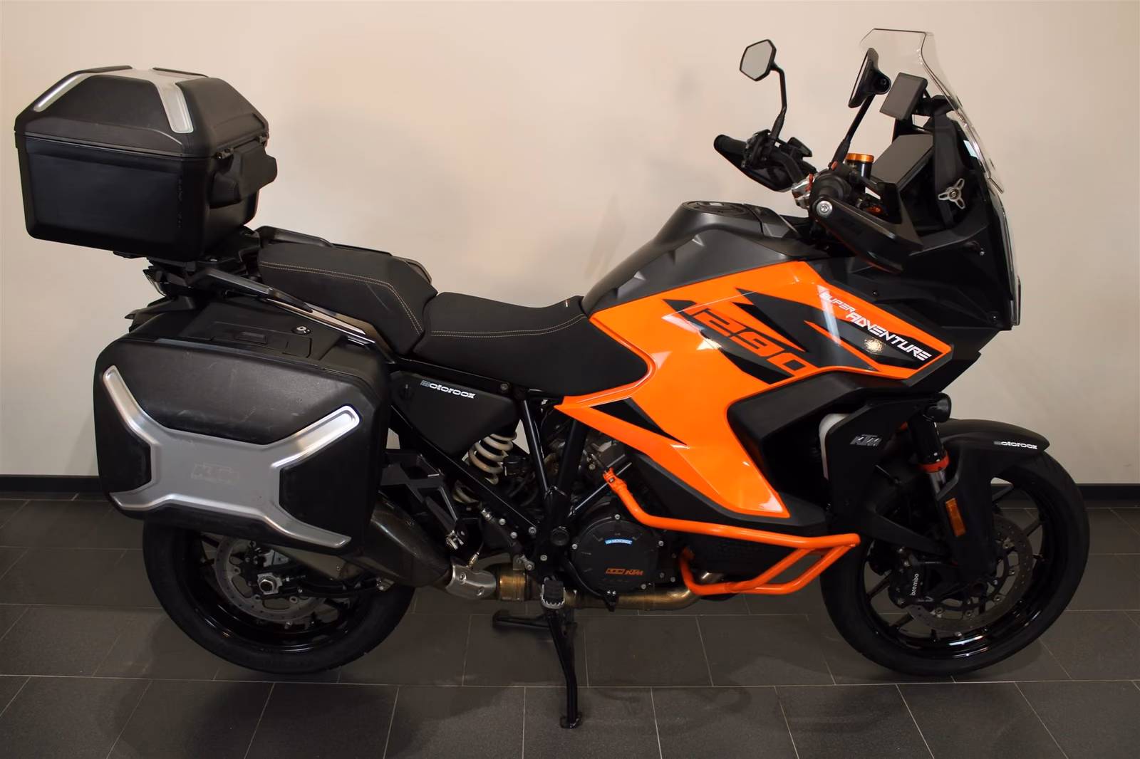 KTM 1290 Super Adventure S Akrapovic,