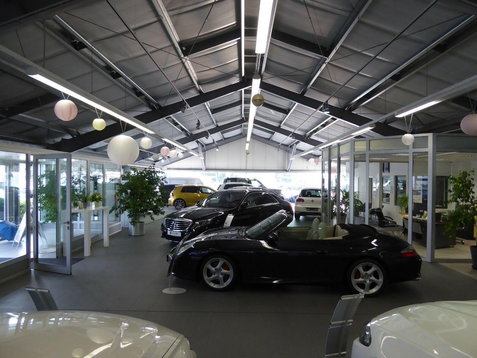 showroom-image-main