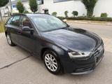 Audi A4 2.0 TDI 105kW quattro 1-Hand Euro 5 - Audi A4 mit Diesel-Antrieb: Kombi, 2.5