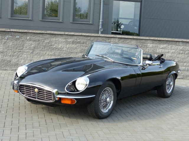 Jaguar E-Type V 12 Roadster