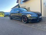 Audi S3 TFSI S tronic quattro Sportback - - Audi S3: Sportback