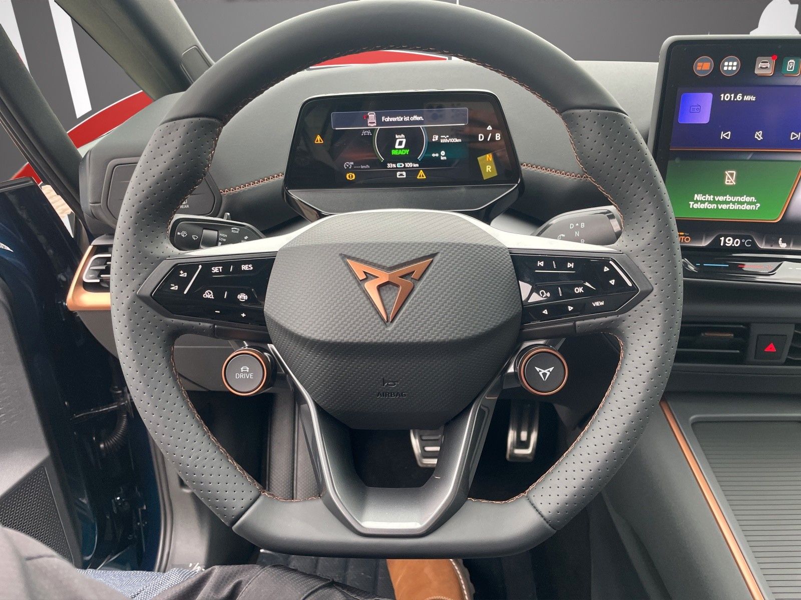 Fahrzeugabbildung CUPRA Born 170 kW 60KWH Edition Dynamic NAV/HEATPUMP