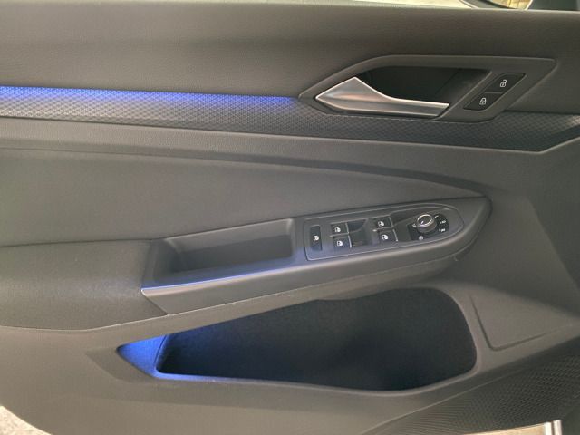 Golf VIII United 1.5 TSI PANO+AHK+NAVI