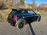 MINI Mini Cooper S / 1. Hand / unfallfrei / 18 Zoll - gebrauchte MINI MINI aus dem Jahr 2015