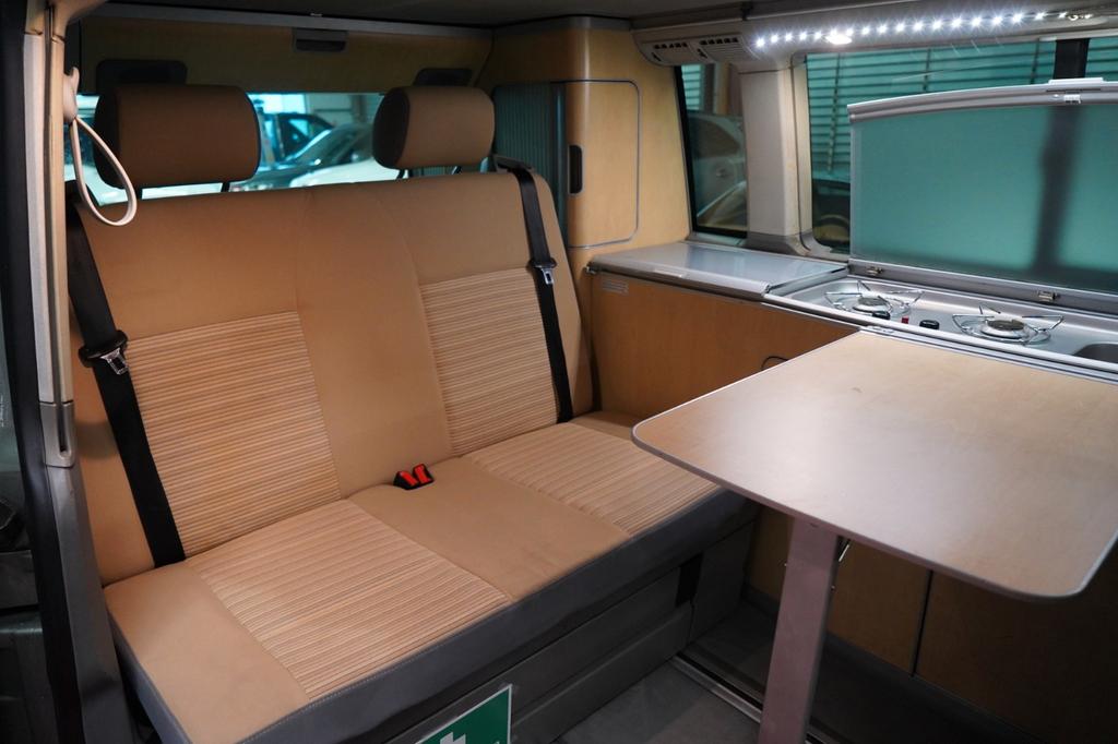 Volkswagen T5 California