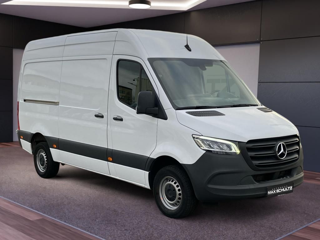 Fahrzeugabbildung Mercedes-Benz Sprinter 317 CDI *Navi*AHK*SpurW*LED*Kam.*KlimaA