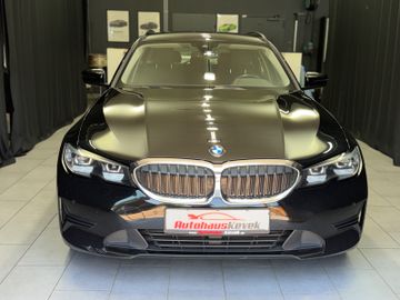 BMW 320 - 6