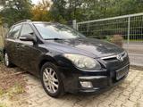 Hyundai i30 CW Automatik VOLL Scheckheft u-frei Tuv 3/27 - Hyundai i30 mit Benzin-Antrieb: Kleinwagen, Automatik