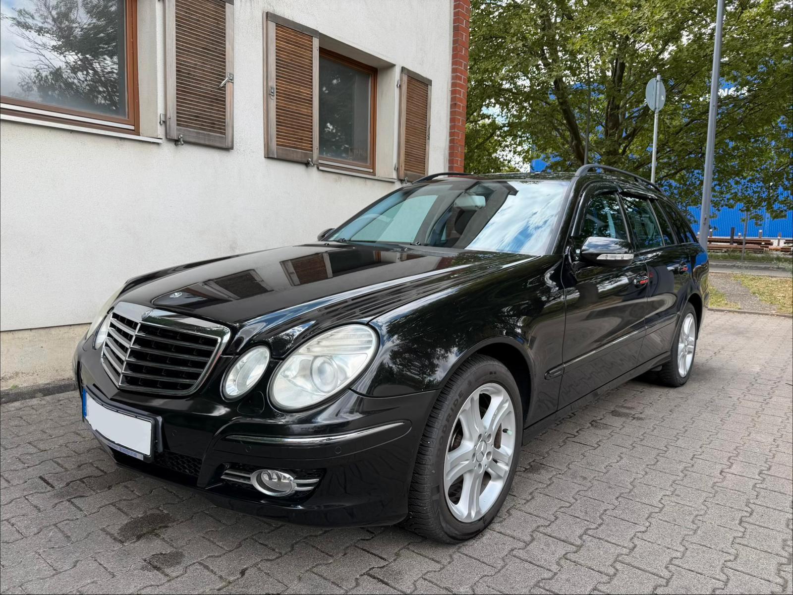 Mercedes-Benz 200 2007 — rear view