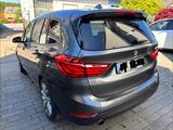 BMW 218 Gran Tourer 218i Navi AHK LED - graue BMW 218 Gran Tourer