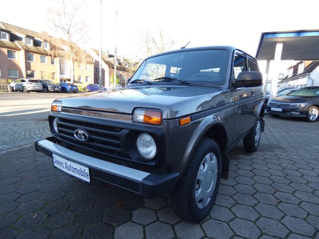 Lada Niva 1,7 Legend 4x4 Allrad Bluetooth Trenngitter