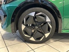 Fahrzeugabbildung Clio VI 160 E-Tech Full Hybrid Techno