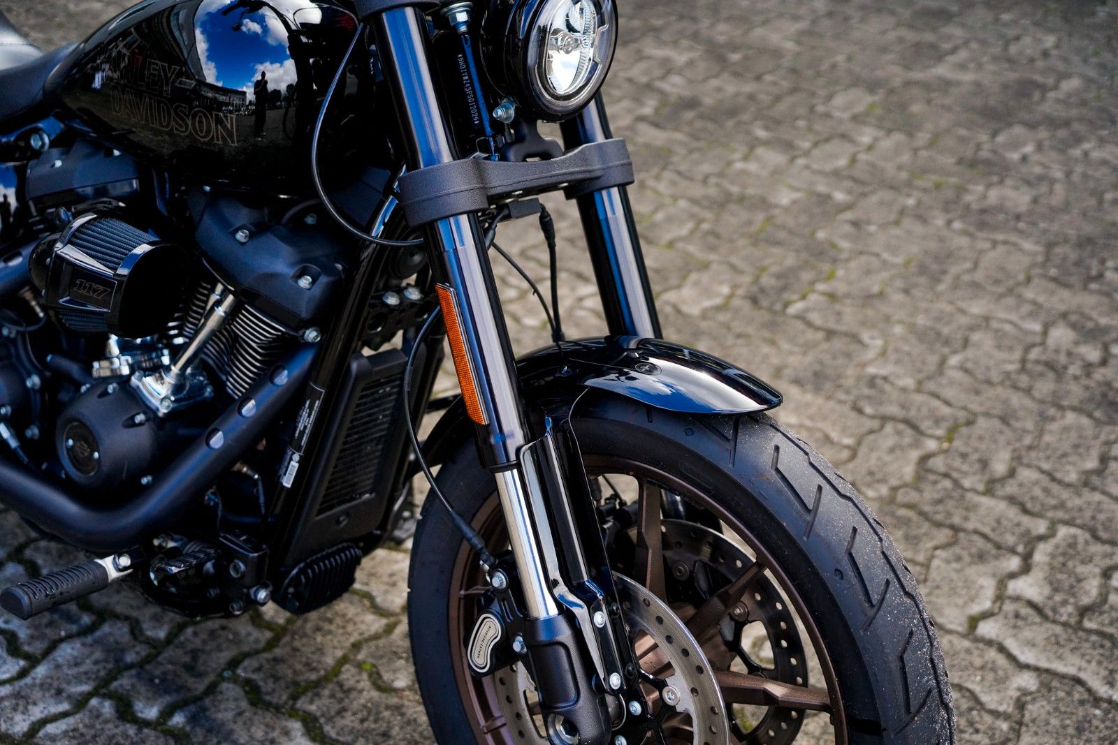 Fahrzeugabbildung Harley-Davidson FXLRS LOW RIDER S 117 CUI - JEKILL&HYDE -