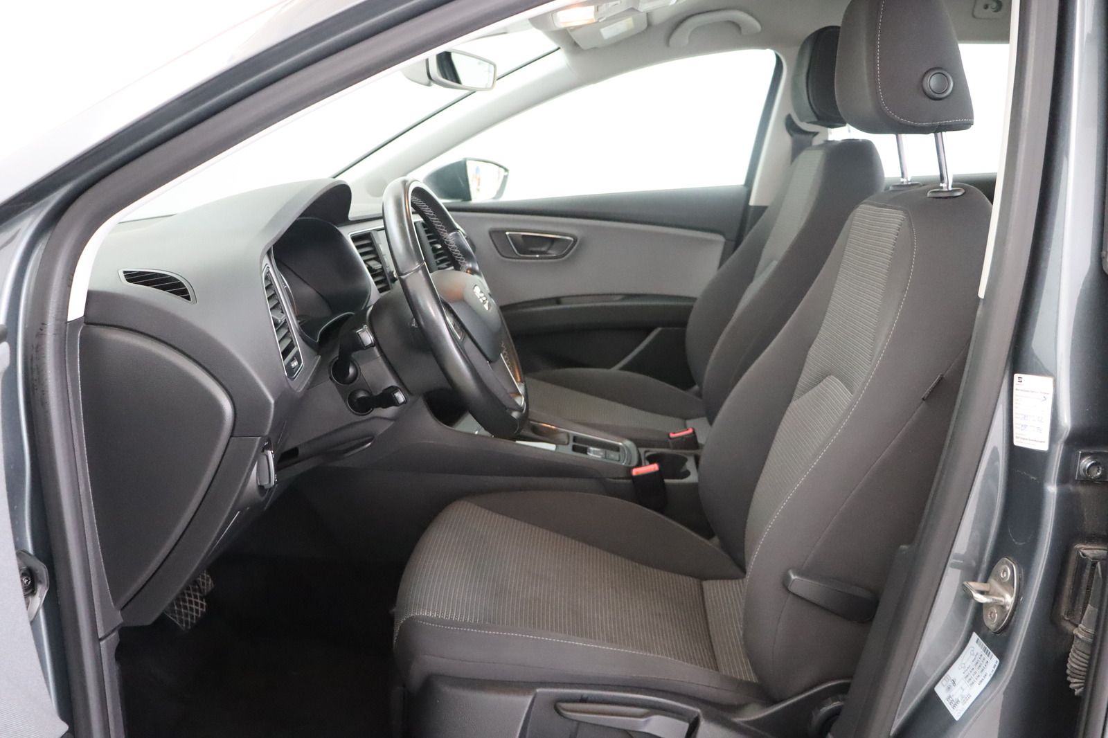 Fahrzeugabbildung SEAT Leon ST Stylance * Navi * Sitzhzg. * RFK