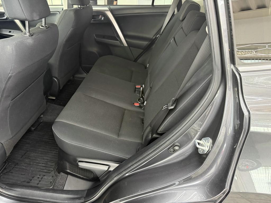 Toyota RAV4 2.5 Hybrid Team D, 1.Hd., LED, Navi, Kamera