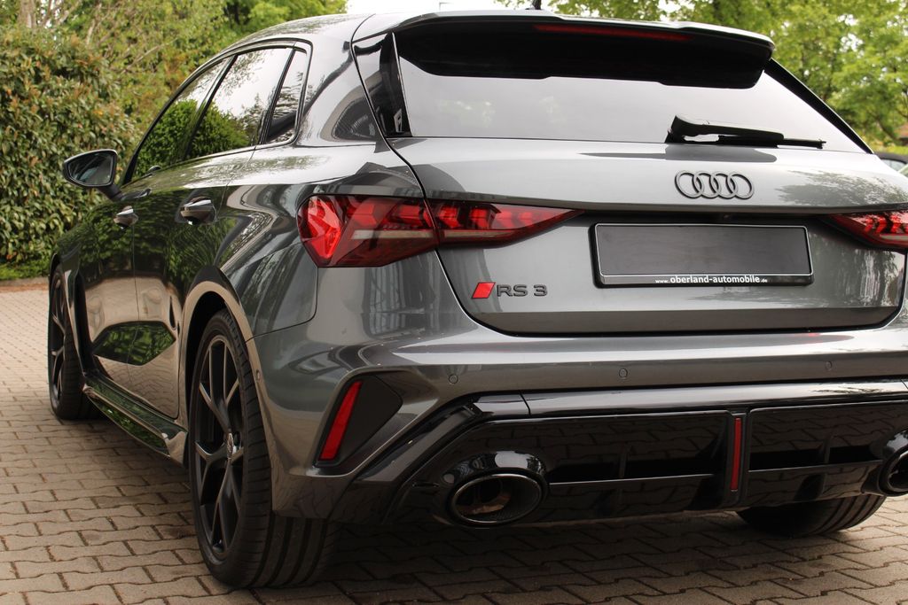 AUDI RS3 Sportback/RS DYNAMIK/ SONOS/ KOMFORT PRO AUDI RS3 Sportback/RS DYNAMIK/ SONOS/ KOMFORT PRO