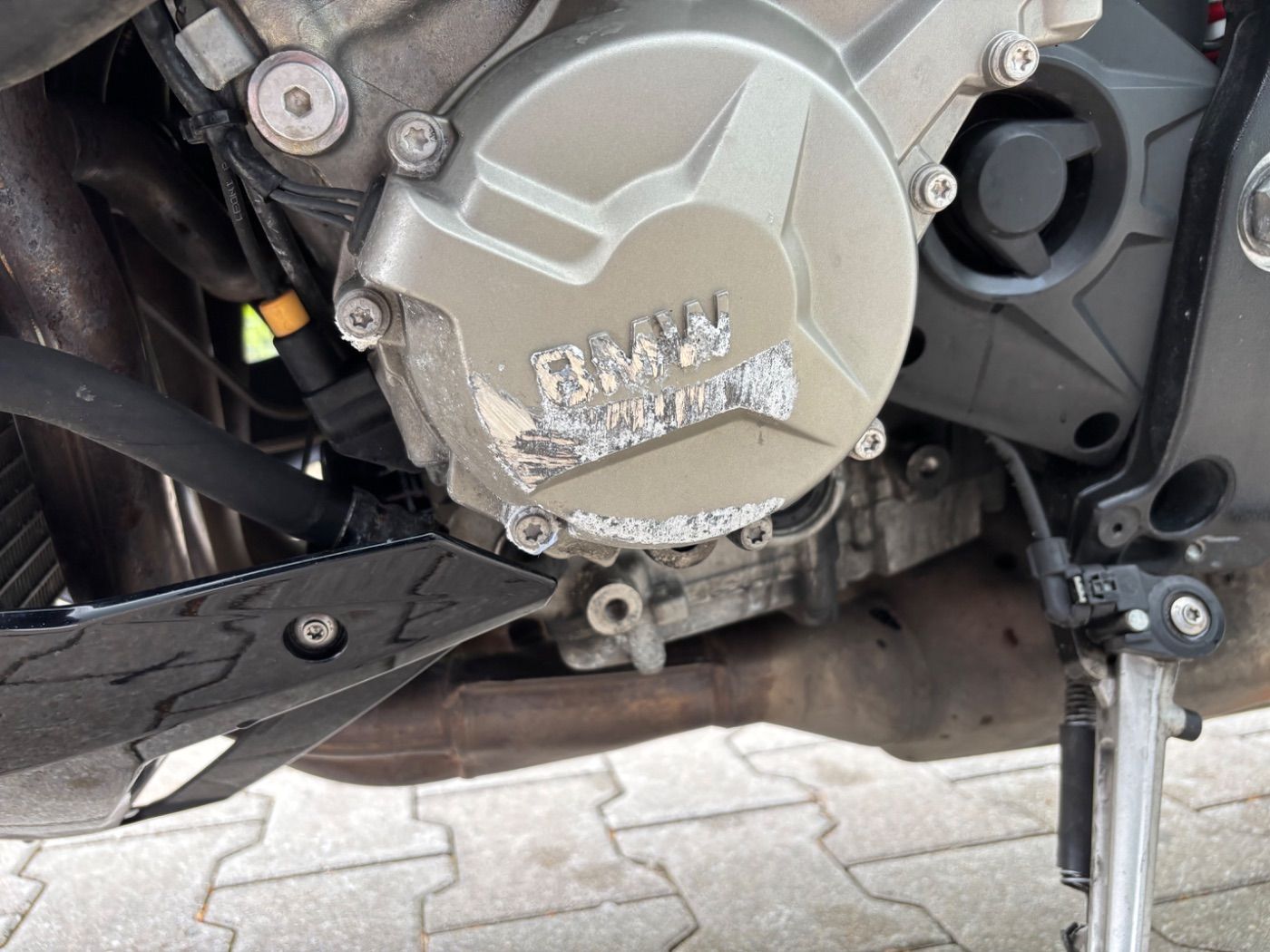 Fahrzeugabbildung BMW S 1000 R 2 Pakete