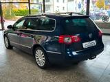 Volkswagen Passat Variant Highline, TÜV Neu, Service Neu - Volkswagen Passat aus 2008