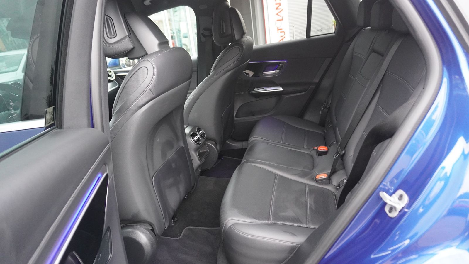 Mercedes-Benz GLC 200 4Matic Avantgarde LED AHK Navi foto 14