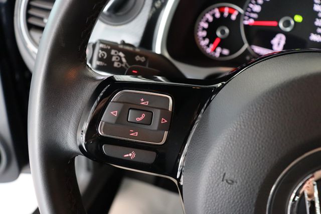 Fahrzeugabbildung Volkswagen Beetle 2.0TSI Lim. Sport|46KM|XENON|NAVI|PDC|